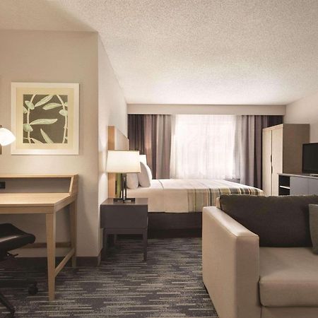Country Inn & Suites By Radisson, Northfield, Mn Bagian luar foto