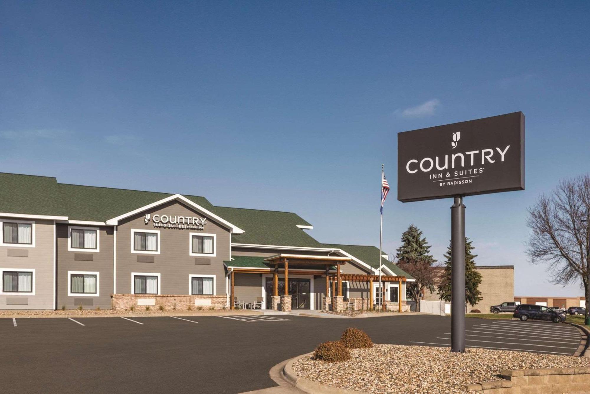 Country Inn & Suites By Radisson, Northfield, Mn Bagian luar foto