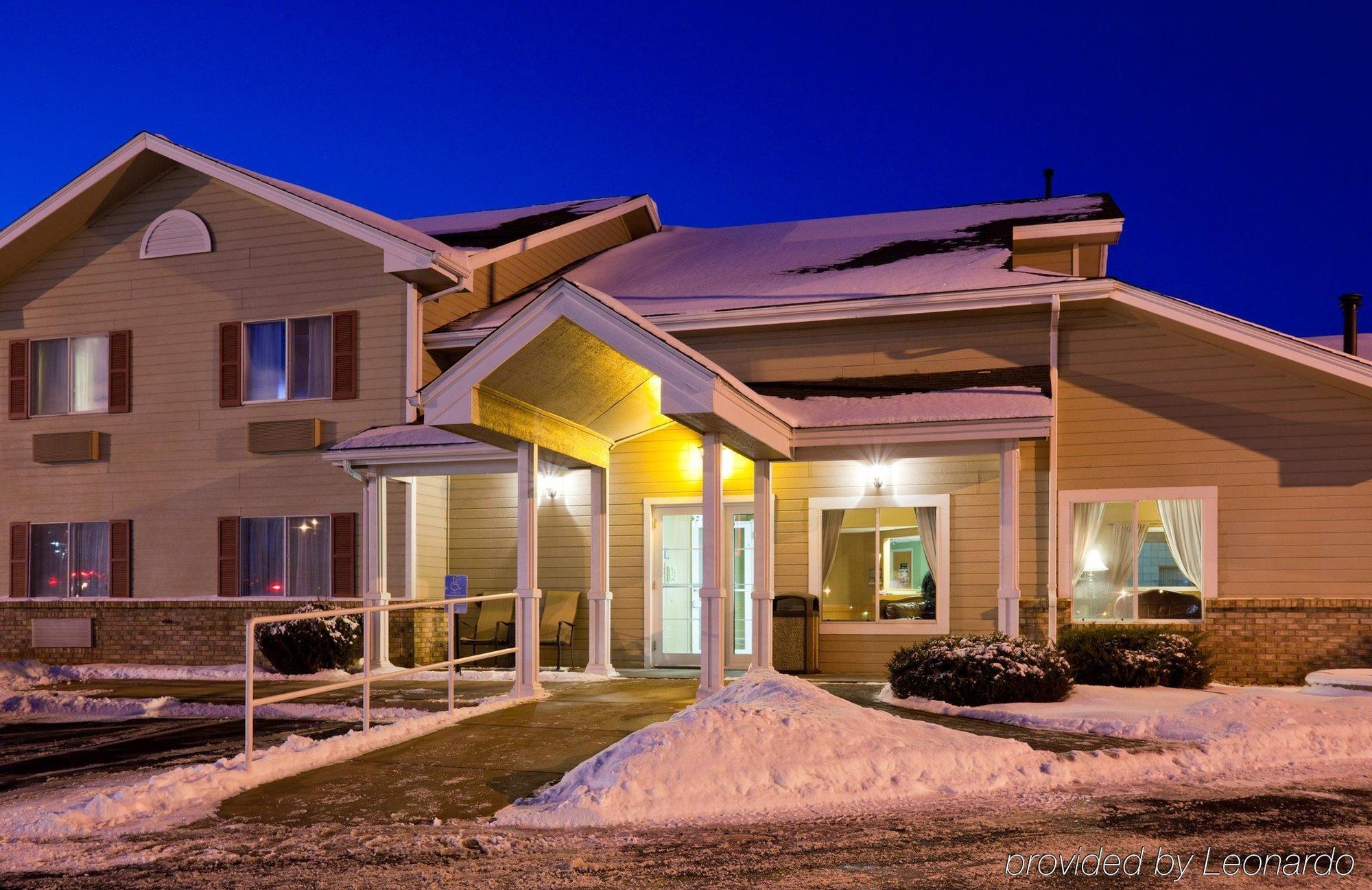 Country Inn & Suites By Radisson, Northfield, Mn Bagian luar foto