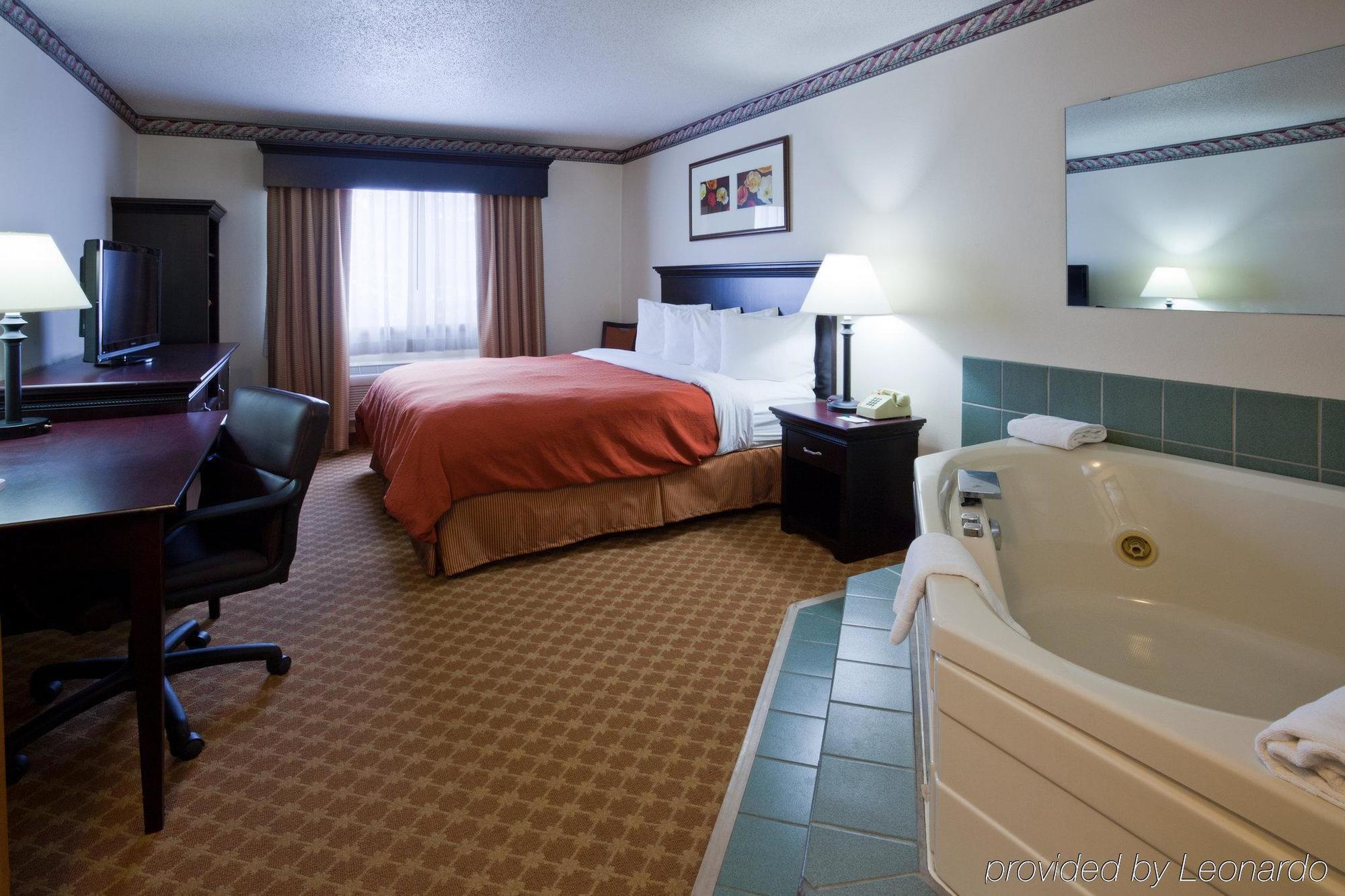 Country Inn & Suites By Radisson, Northfield, Mn Bagian luar foto